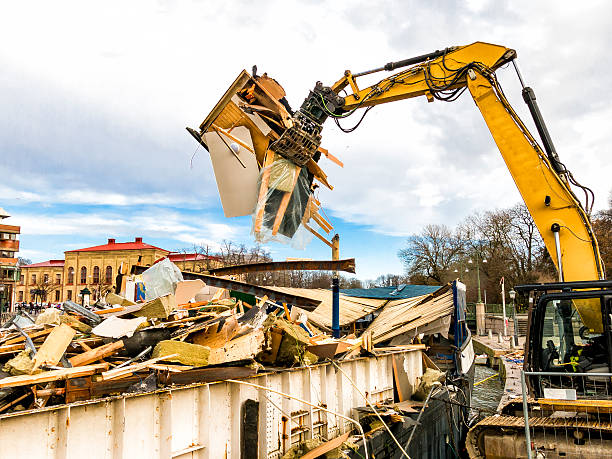 Best Construction Debris Removal  in Fishersville, VA